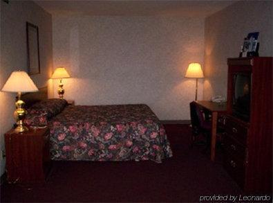 Sunflower Inn & Suites - Garden City Pokoj fotografie